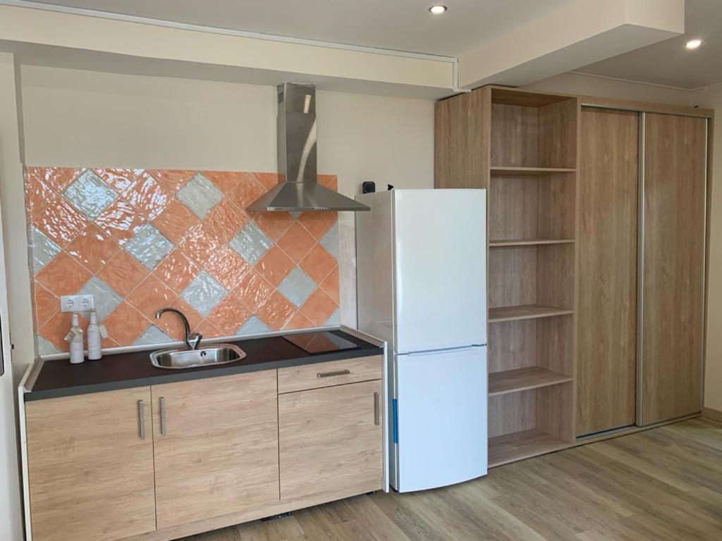 Hotel Apartamentos Seven Rooms Punta Umbria Bagian luar foto